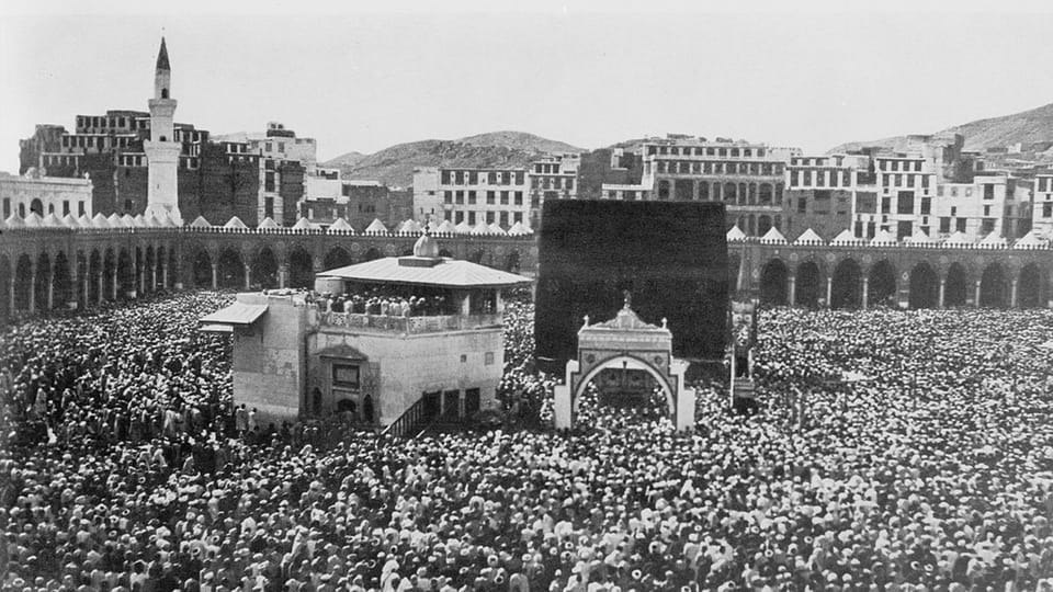 علي.. من معارضة النبي ﷺ إلى الطعن في الخلفاء